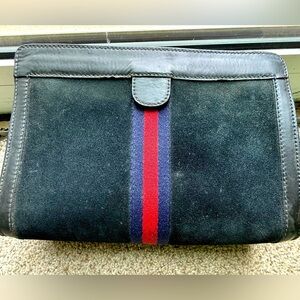 VINTAGE 80s GUCCI CLUTCH BLACK SUEDE HANDBAG PURSE